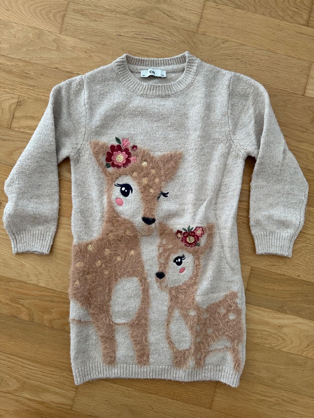 C&A Kleiderpakete & -sets: Kleiderset Mädchen Pullover, Gr. 122/128, Top Zustand! – Gebraucht aus Willisau von mattu02 4