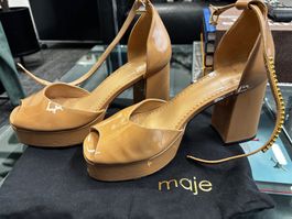 Maje Plateau Sandalen, Beige, Lackleder, Gr. 38, neuwertig!