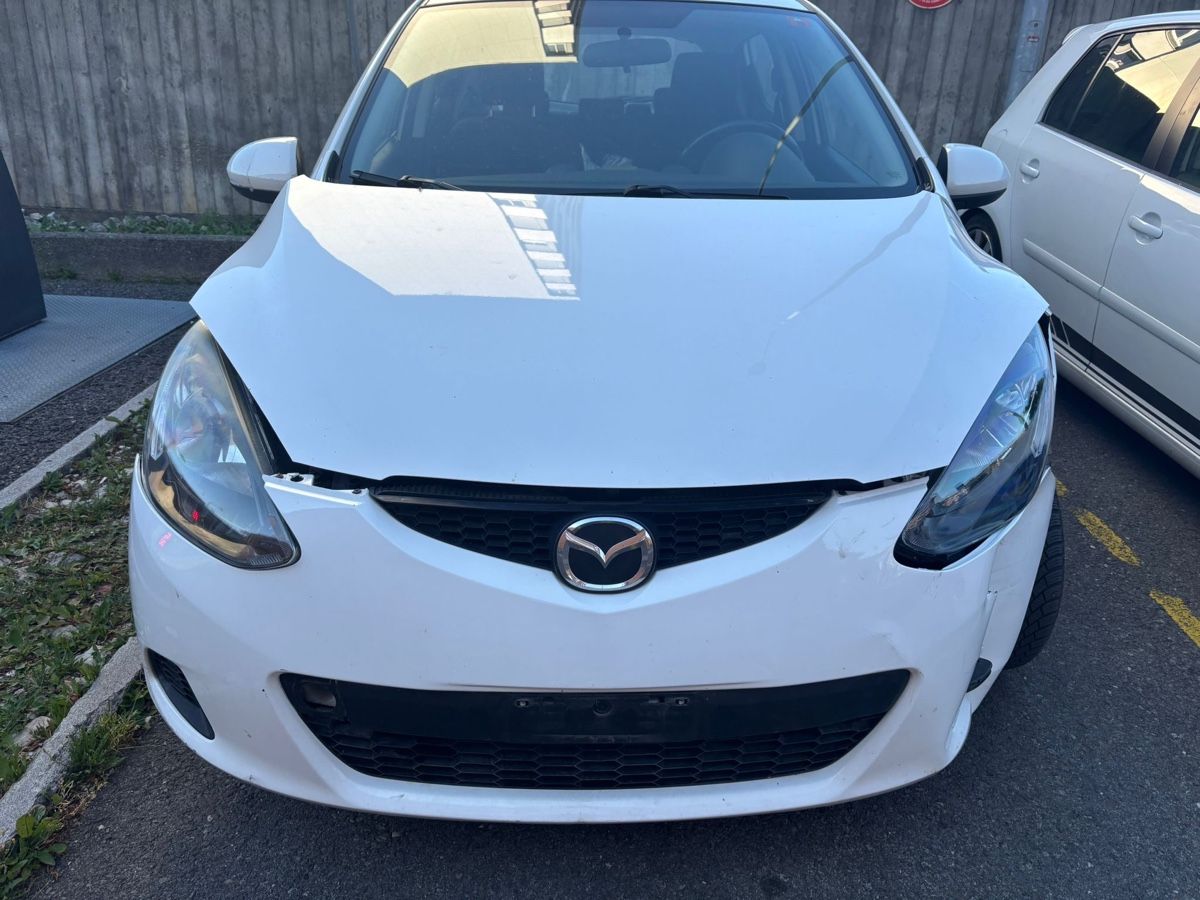 Mazda Autos: Mazda 2 – D'occasion à La Chaux-de-Fonds par Transportchezmax 3