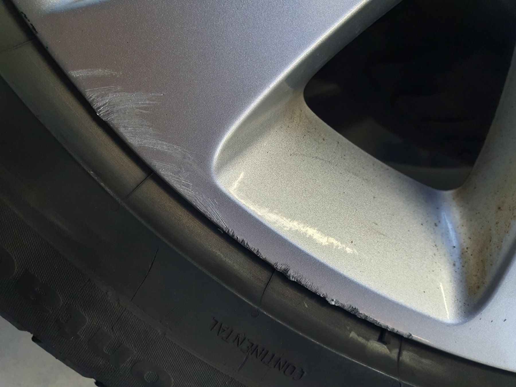Pneumatici & Ruote complete: Winterräder 19" BMW X5 – Usato da Winterthur venduto da WEWi-Ersatzteile 4