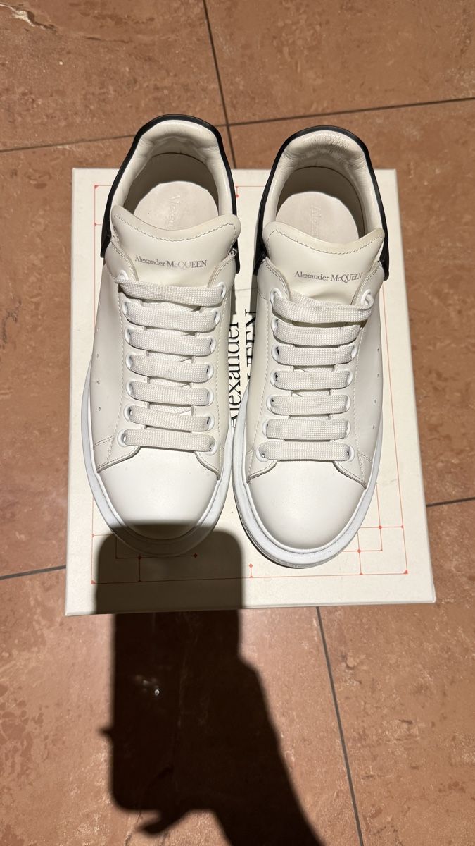 Alexander Mcqueen Herrenschuhe: Sneakers Alexander McQueen  39.5 – Neu (gemäss Beschreibung) aus Robasacco von gia_6hvt