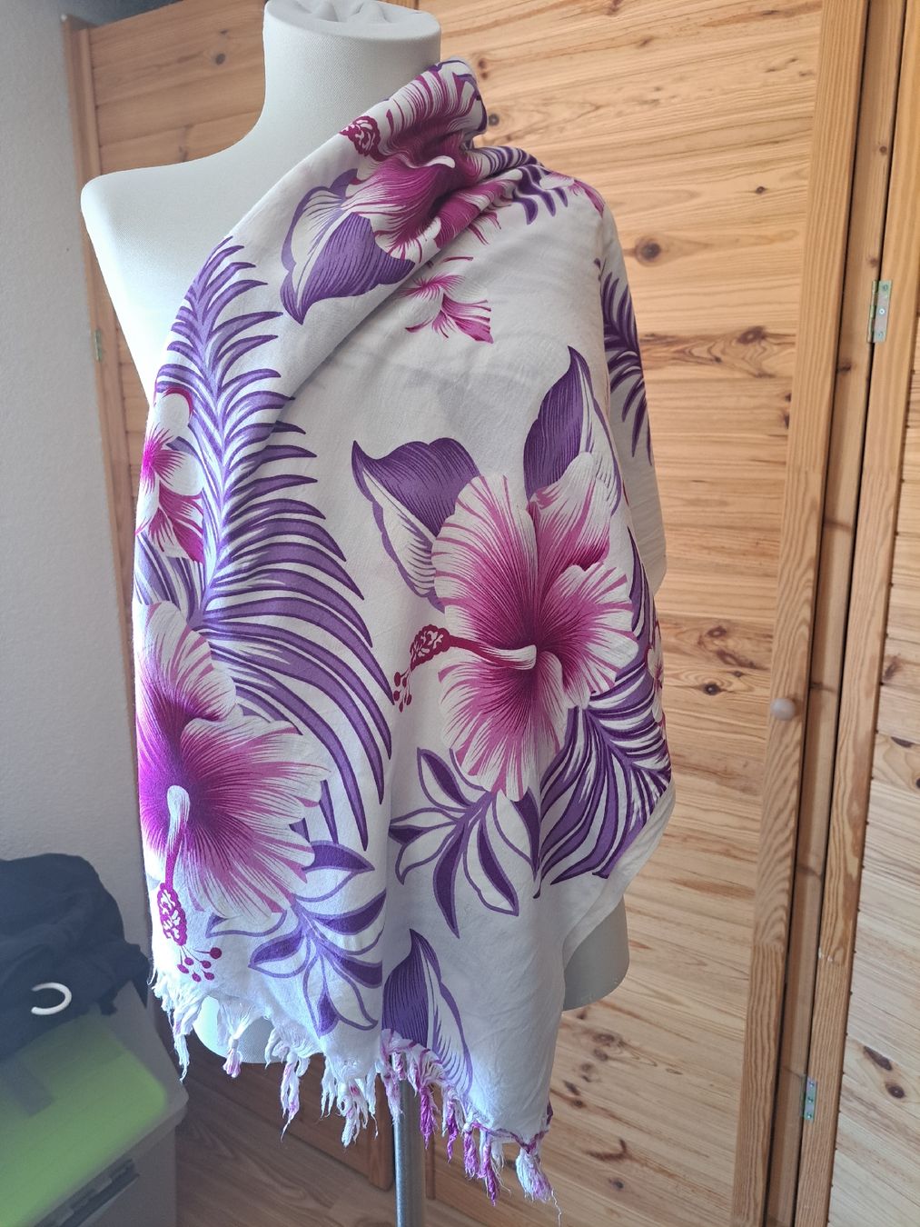 Teli da bagno: Pareotuch/Strandtuch/Wickeltuch – Usato da Rafz venduto da MuriFinn 2