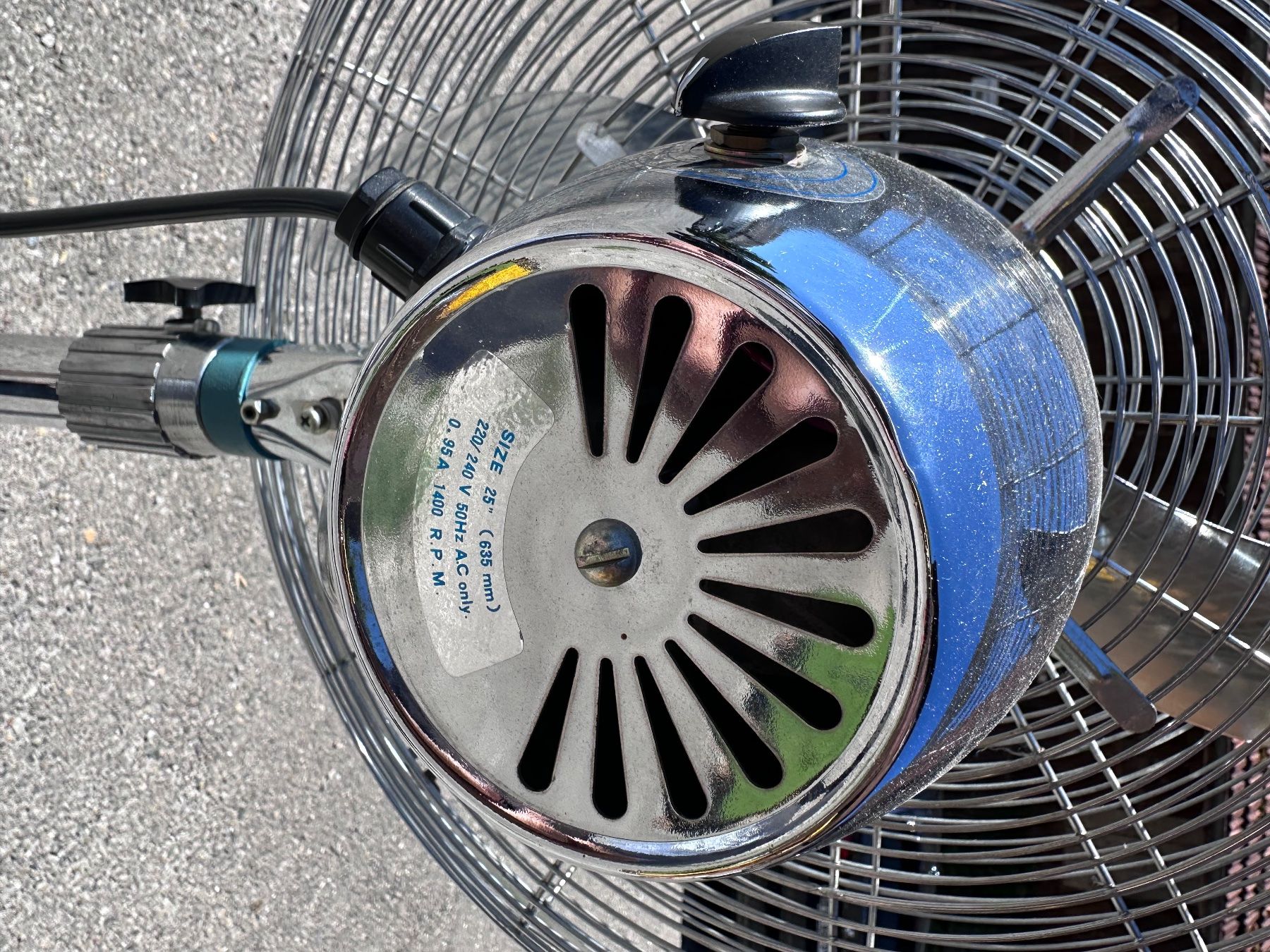 Ventilatoren: Standventilator Metall Chrom  gebraucht – Gebraucht aus Otelfingen von Yossi-68 4