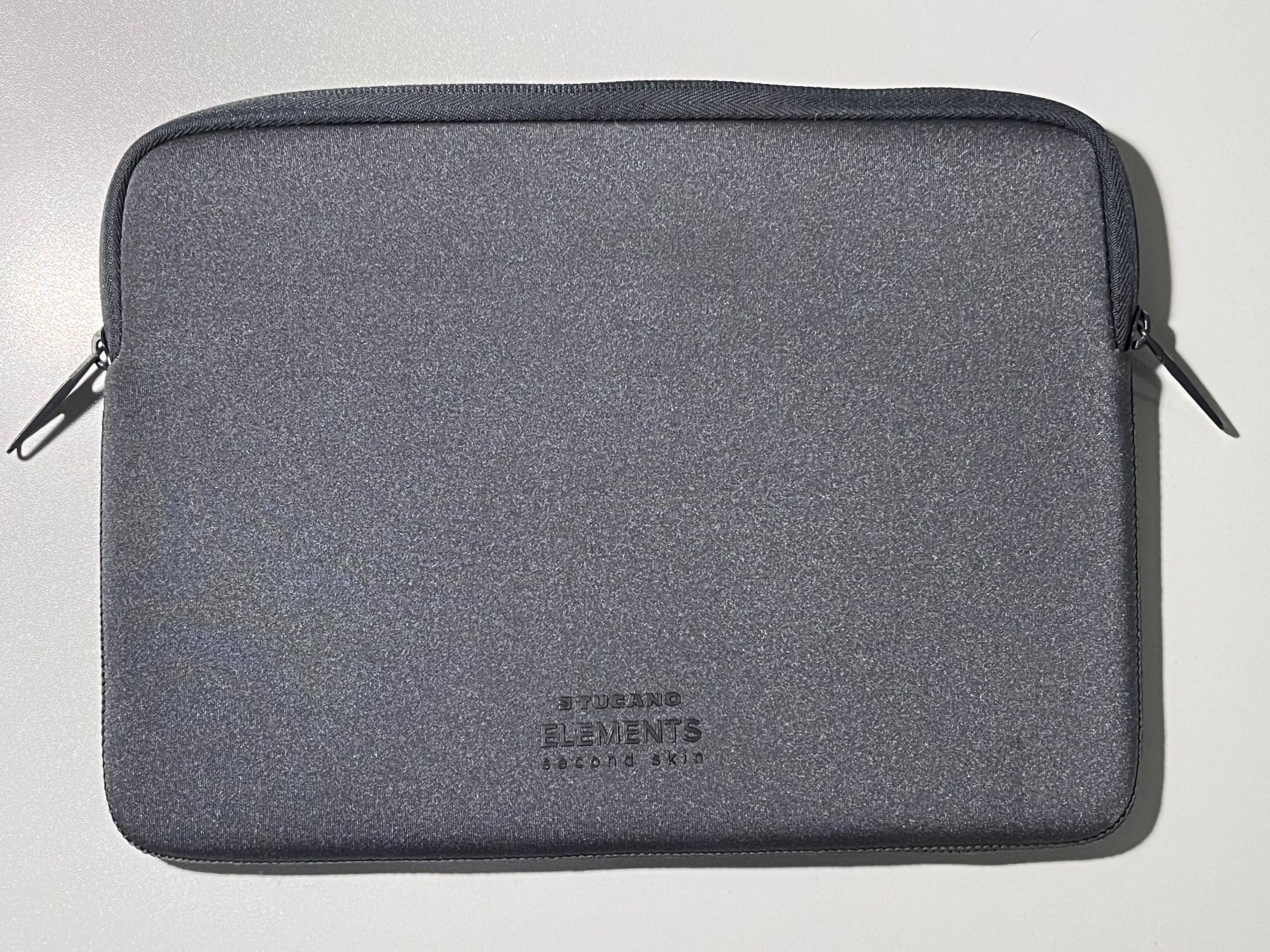 Tucano Sacs: Tucano second skin folder for Apple MacBook 12" – D'occasion à Richterswil par Aep