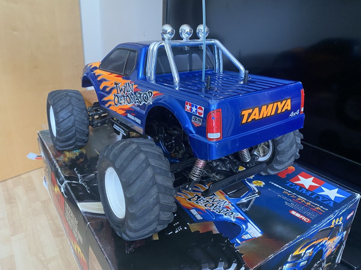 Tamiya RC Kits de montage: Tamiya Twin Detonator – D'occasion à Glis par Snowfox90 2