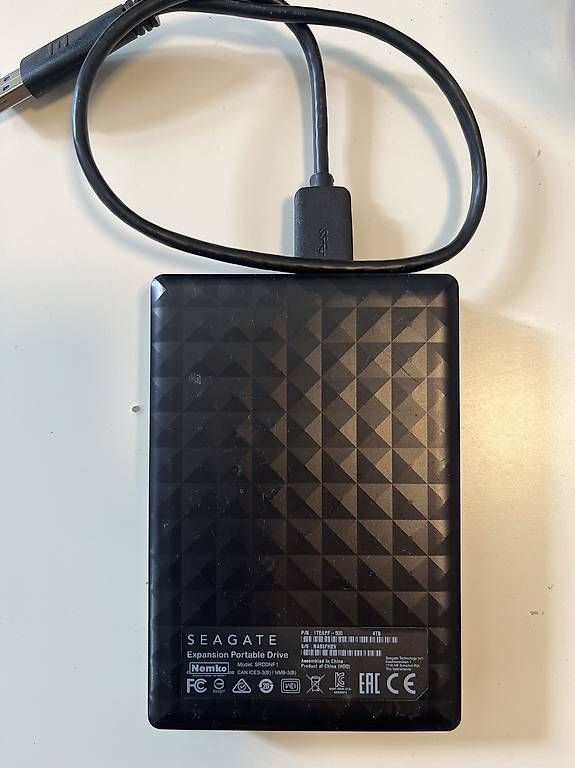 Seagate Dischi rigidi: Portabler 4TB HDD – Usato da Zürich venduto da Tahim