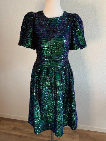 Pailletten-Kleid, NEU, Gr. S, NP 109.-