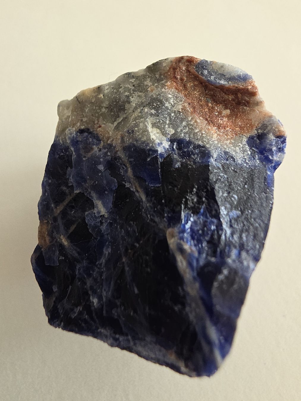 Mineralien & Heilsteine: Sodalit Rohstein ca. 45x40x35mm. – Neu und originalverpackt aus Menziken von Mirager 3
