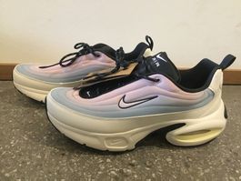 Nike Turnschuhe, Men/Women, Gr. 43, neu