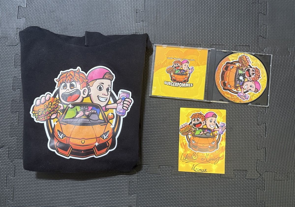 Pullover & Sweatshirts: Bürger Pommes Hoody mit CD  – Gebraucht aus Giffers von cam_mb92
