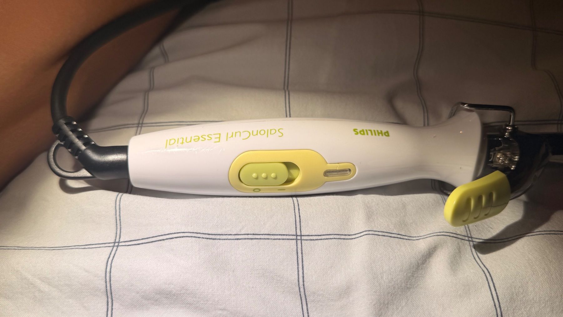 Philips Lockenstäbe & Haarglätter: Philips SalonCurl Essential Lockenstab – Gebraucht aus Adetswil von leo_865z 1