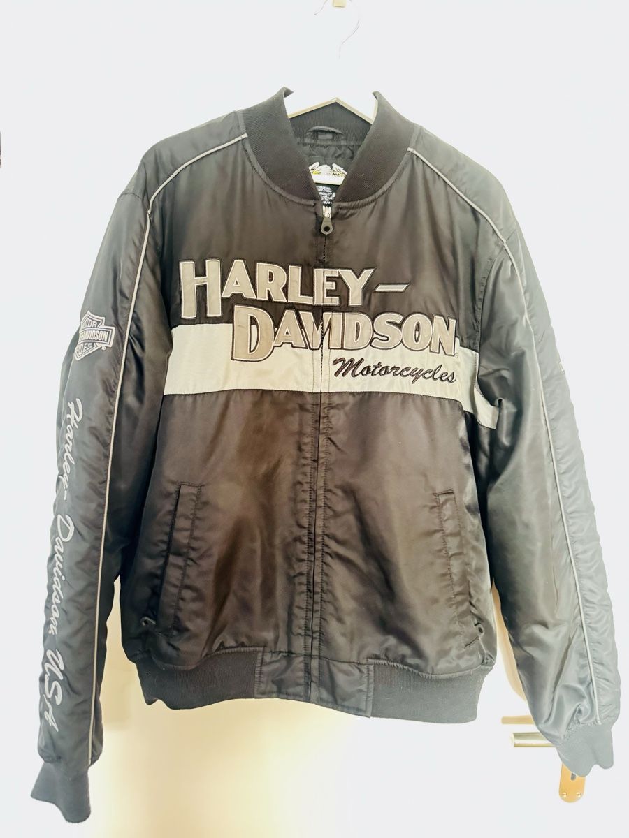 Harley-Davidson Vestes: Harley-Davidson Bomberjacke – Neuf (Voir description) à Stansstad par vlaska80 1