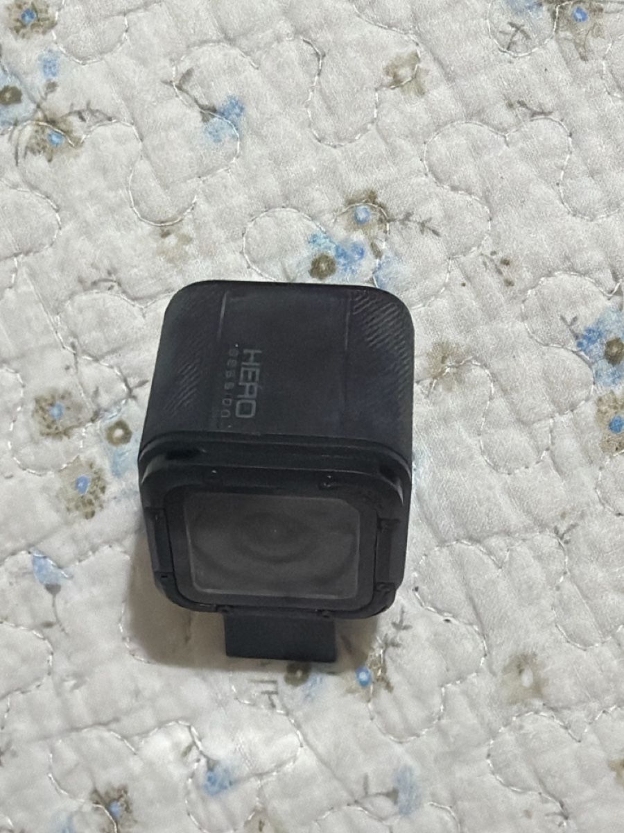 Gopro Action Cam: Action cam GoPro HERO Session con supporto per cappello – Gebraucht aus Hergiswil NW von man_gh7m