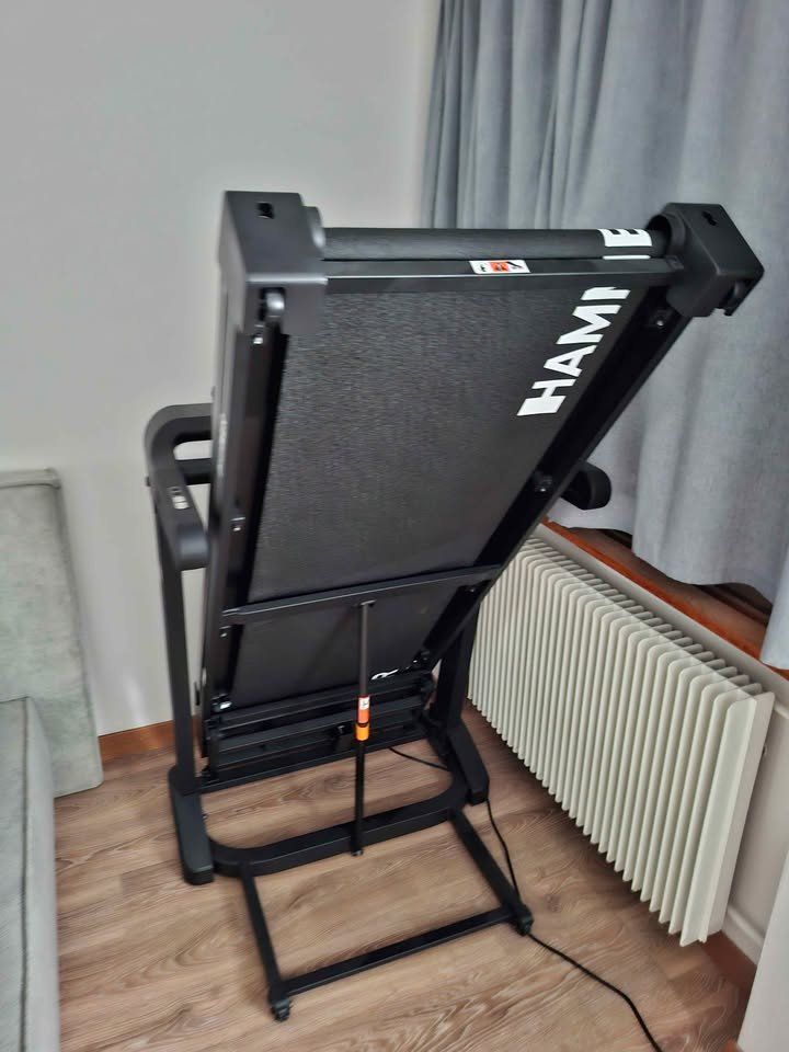 Hometrainer: Hammer Flyrun 4.0 Laufband – Usato da Zürich venduto da Empstorm 2