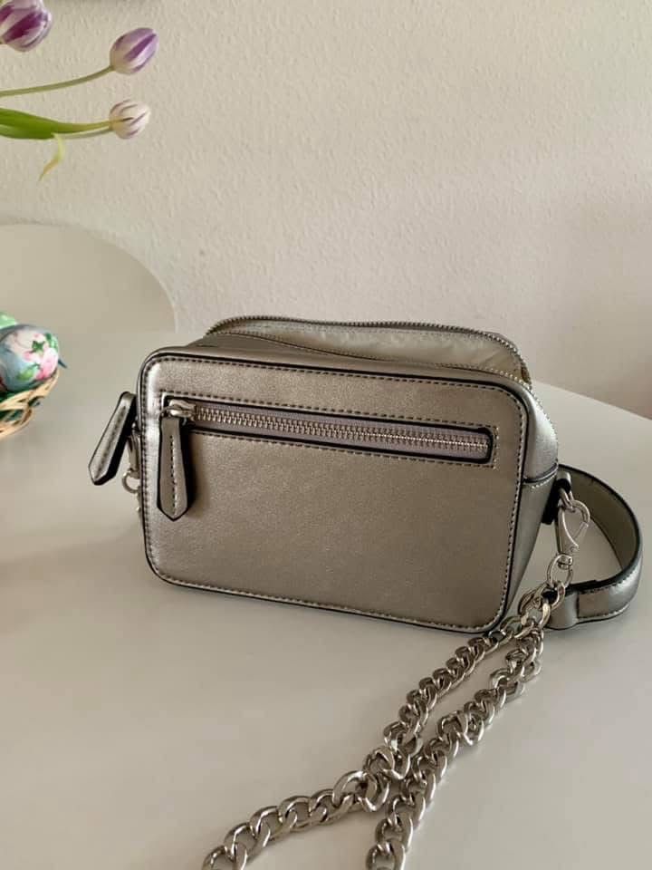 Valentino Borse da donna: NEW Valentino bag – Nuovo e nell'imballaggio originale da Zürich venduto da Zurich.Seefeld 3