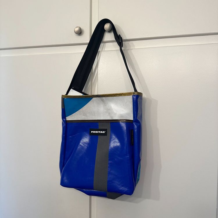 FREITAG x COMME des GARÇONS (CDG), Postman Bag S, Blau, Neu 