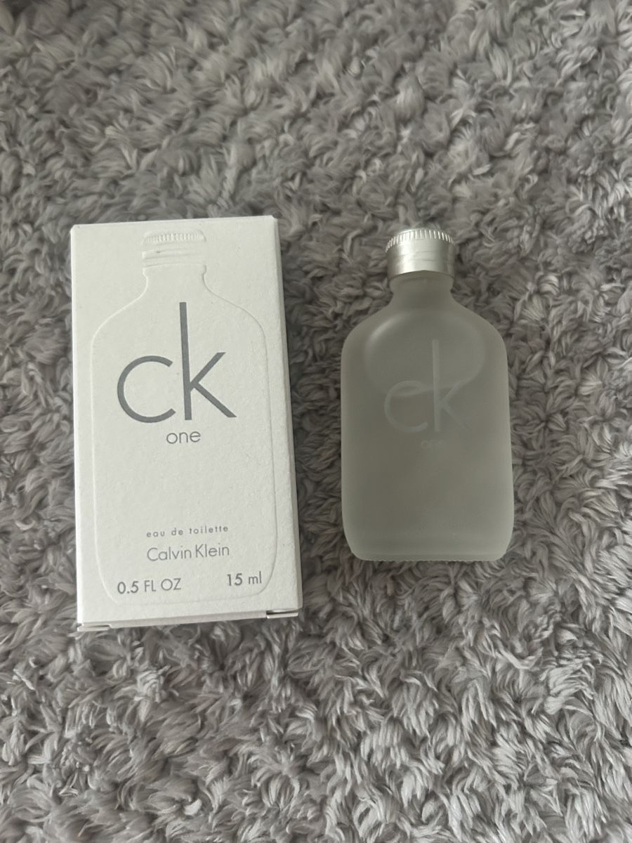 Calvin Klein Parfum & Eau de Toilette: Calvin Klein CK One Mini – Neu und originalverpackt aus Kloten von raf_6nbr