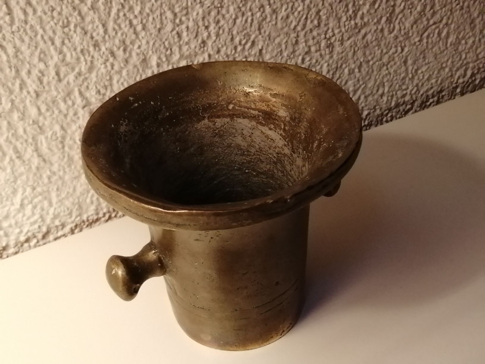Altro per cucinare: Antiker grosser Mörser mit Pistill – Usato da Nunningen venduto da silvermoon68 4