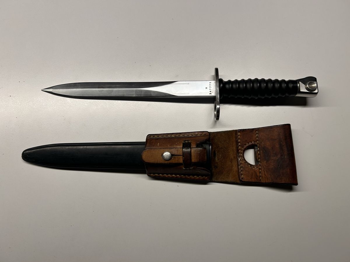 Schweizer Armee Stichwaffen: Bajonett zu stgw 57 – Gebraucht aus Laupen BE von Speedee 1
