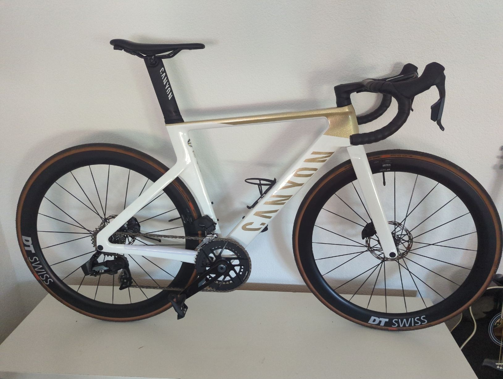 Canyon Velos: Canyon Aeroad CF SLX Size S – Neu (gemäss Beschreibung) aus Zürich von dom_lq89 2