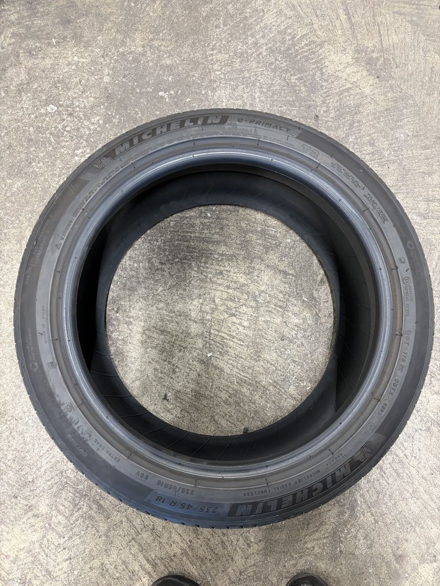 Pneumatici & Ruote complete: 235/45/18 sommerpneu michelin tesla – Usato da Muri AG venduto da Rubich 2
