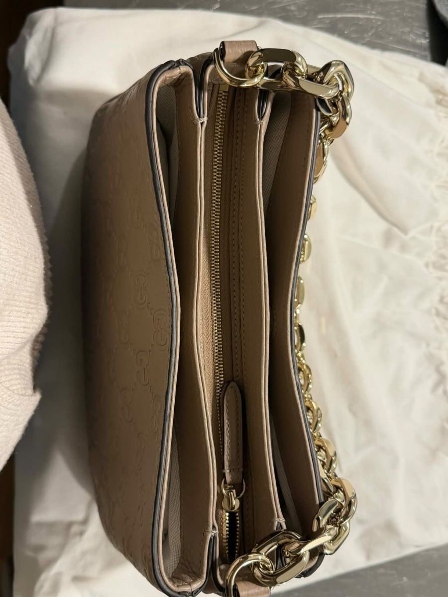 Gucci Sacs femmes: Gucci Emblem Tasche – Neuf (Voir description) à Kilchberg ZH par man_7q9s 4