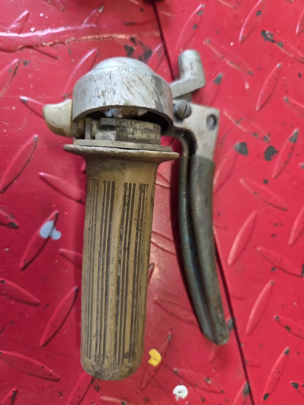 Sachs Parti ricambio per ciclomotori: Puch Sachs Pony Alpa mofa Griffset – Usato da Eichberg venduto da Schmid-Motos 1