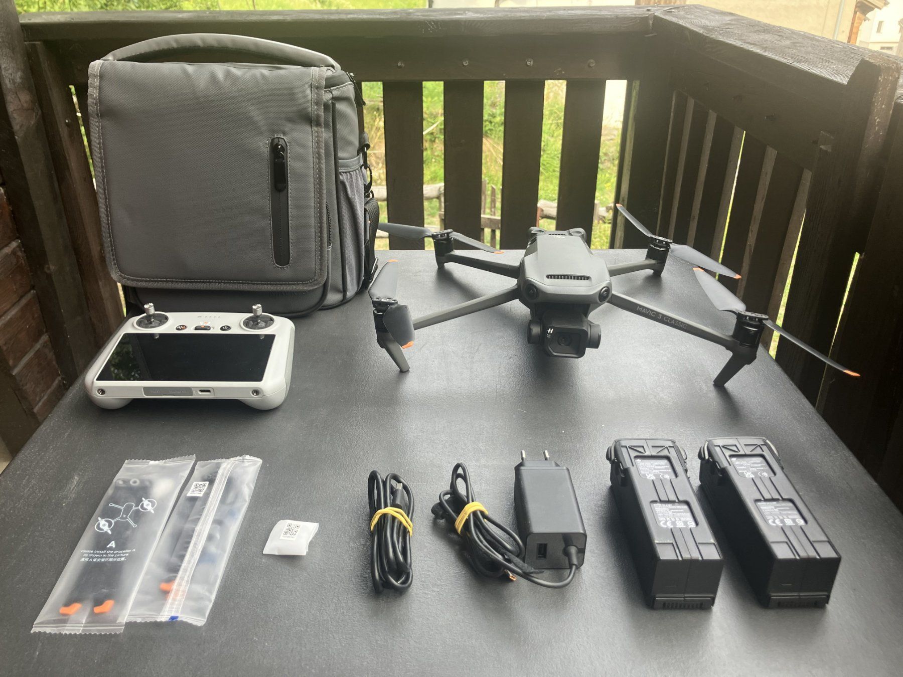 DJI Videocamere: Drone Dji Mavic 3 Classic – Usato da Biasca venduto da Sergio9
