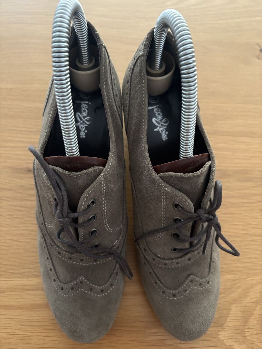 Damenschuhe: Scarpe stringate scamosciate taglia 38 usate – Gebraucht aus S. Antonino von LIKA91 2