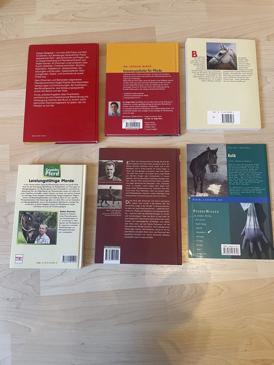 Bücher: Lot Pferdebücher – Gebraucht aus Mönthal von Akirebi66 1
