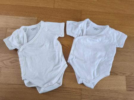2 kurzarm Wickelbody Vertbaudet Gr. 67
