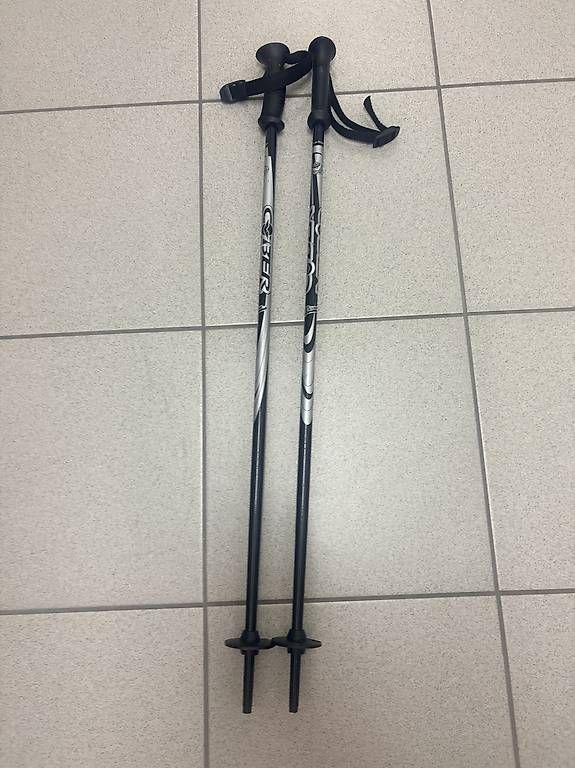 Bâtons de ski: Bâton de ski enfant 75 cm – D'occasion à Ependes FR par Dmisko11