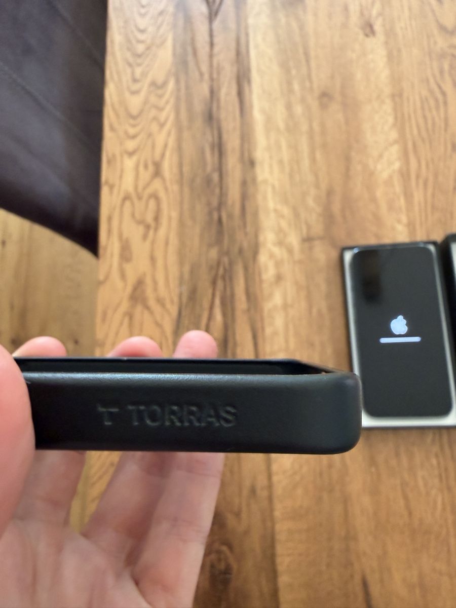Apple Telefoni cellulari / Smartphones: iPhone 13 Pro inkl. Schutzhülle Torras MagSafe – Usato da Winterthur venduto da Gluecksli 2