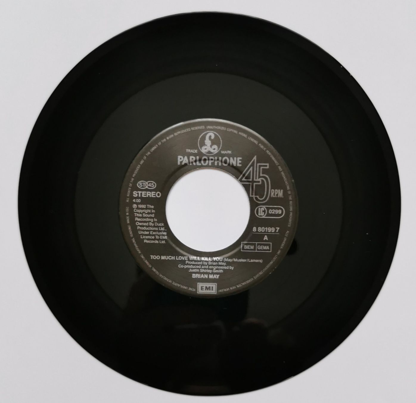 Dischi in vinile: Brian May  -  Too Much Love Will Kill You / I`m Scared – Nuovo (secondo la descrizione) da Birsfelden venduto da dsc_f8gx 2
