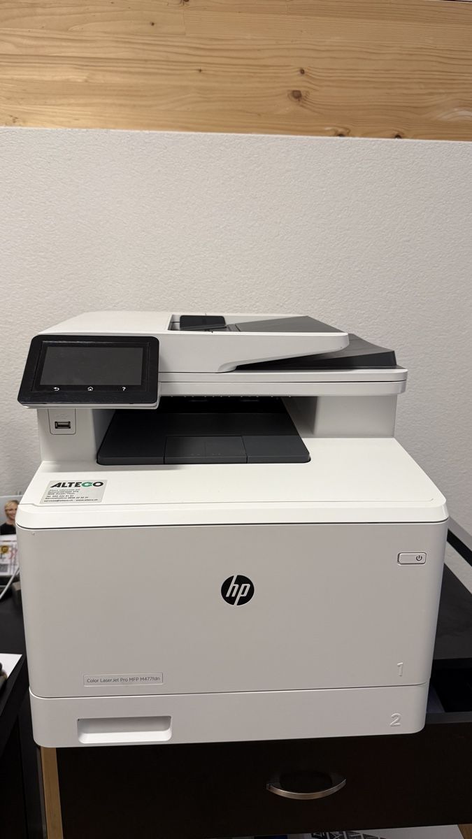 Hewlett Packard Stampanti: HP Color LaserJet Pro MFP M477fdn – Usato da Bargen BE venduto da FreddyLayher