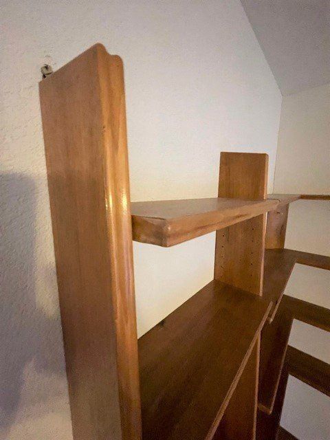 Scaffali: ReGaLwAnd – Usato da Winkel venduto da zeho 2