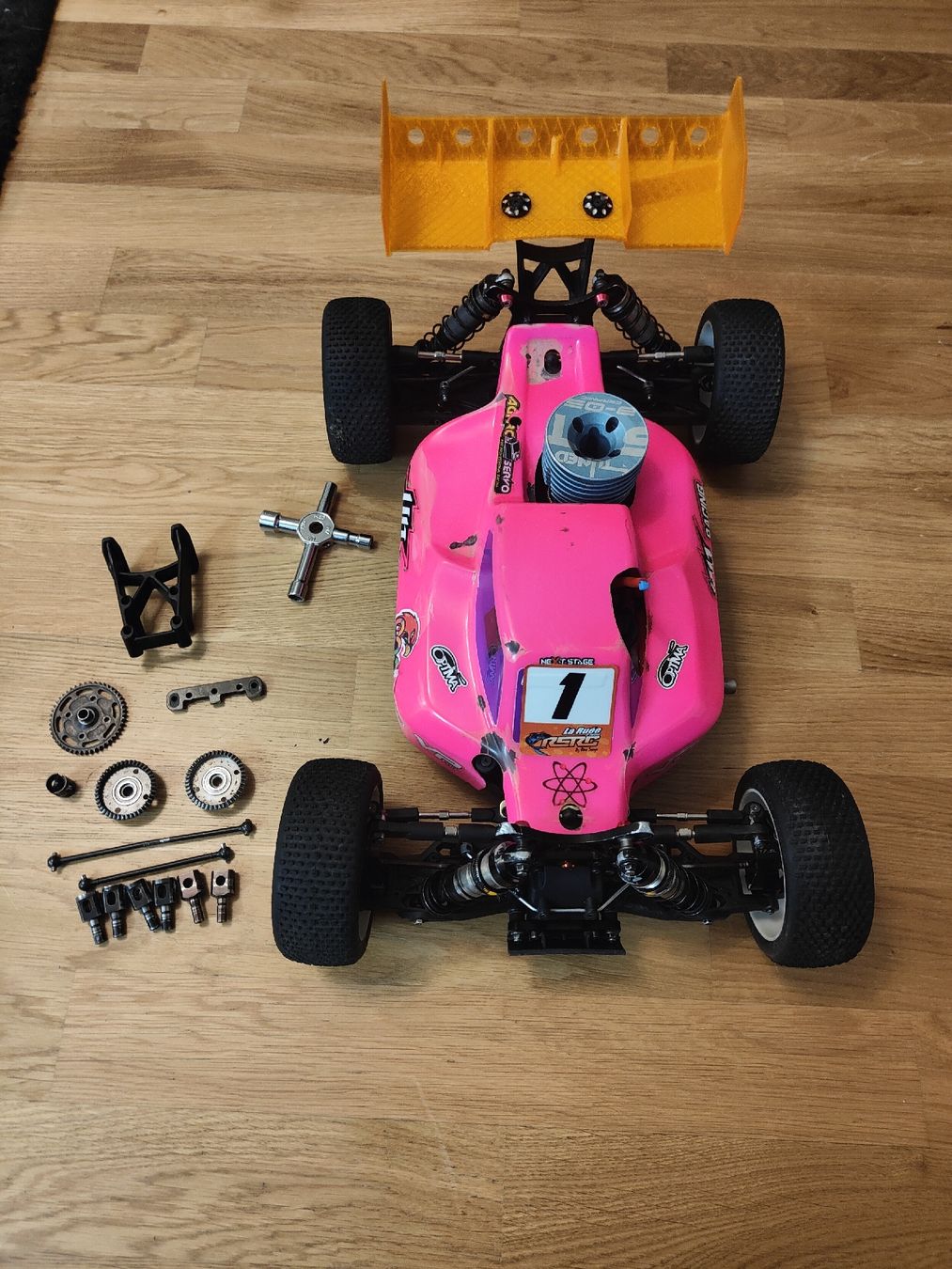 Modellismo RC: Rc Auto HB d8ws – Usato da Le Lignon venduto da far_ytj2