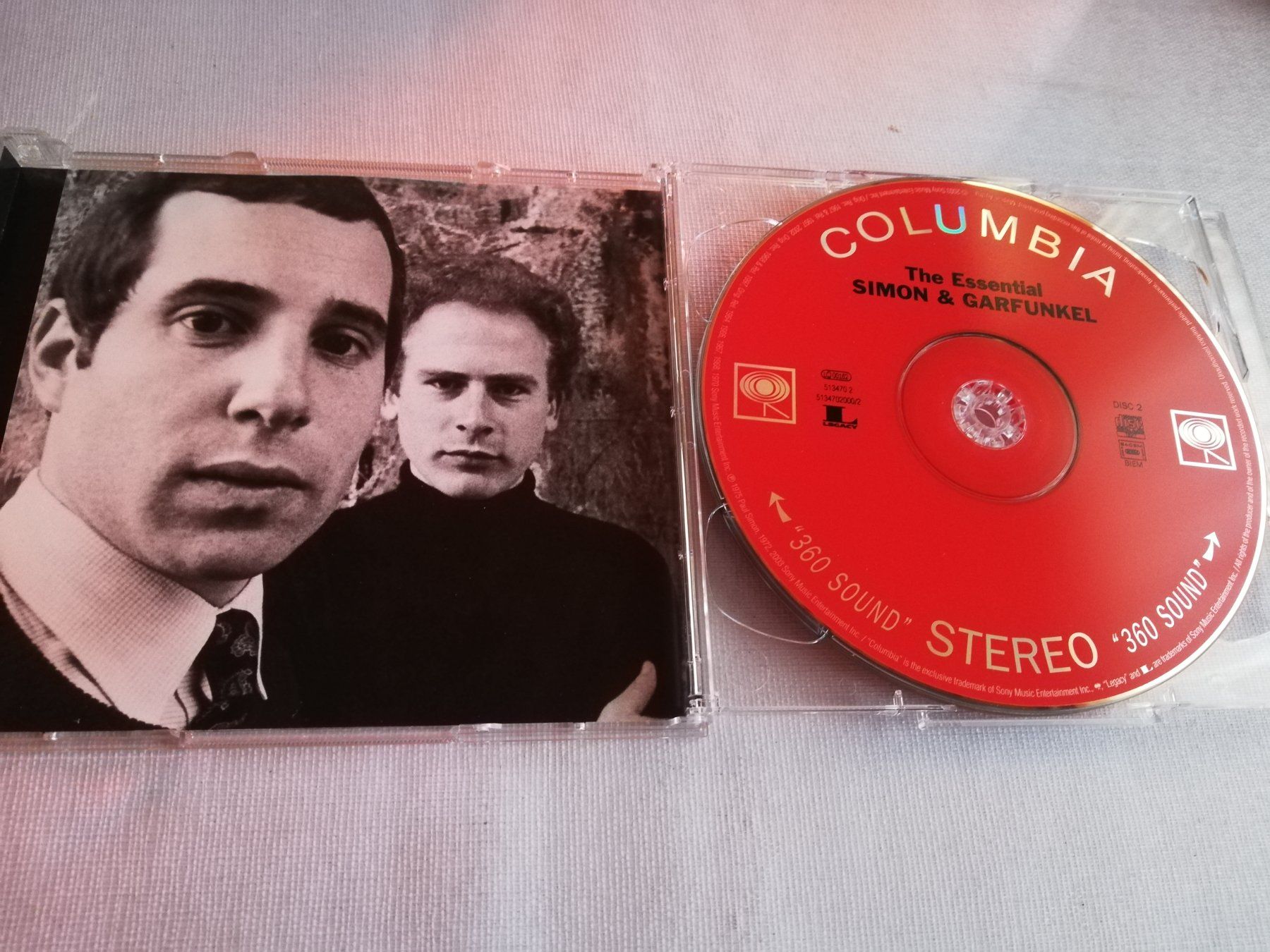 CDs: SIMON & GARFUNKEL - THE ESSENTIAL – D'occasion à Bern par Vinylsound.ch 3