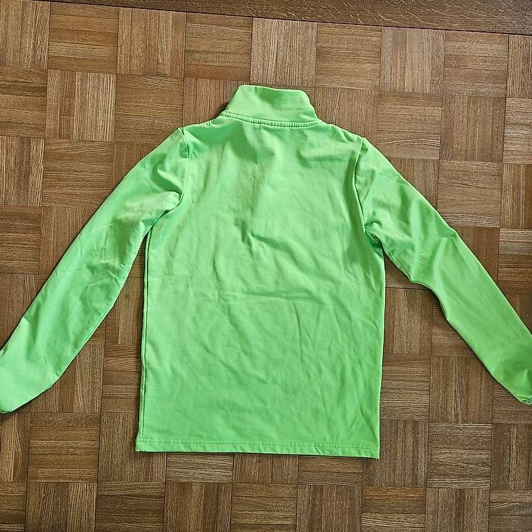Maglioni & Felpe: Pullover Jacke Trevolution Fleece, Gr. 140/152, neon hellgrü – Usato da Berikon venduto da LaGizmo5 1