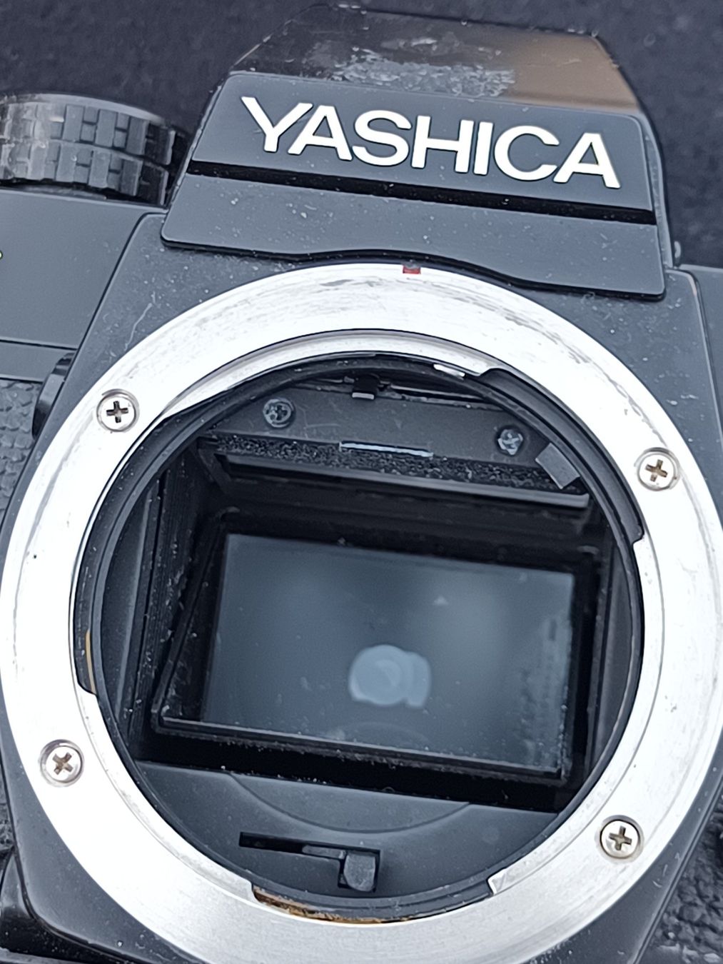 Yashica Fotocamera: Yashica Spiegelreflexkamera defekte – Difettoso da Winterthur venduto da sekkohsam 3
