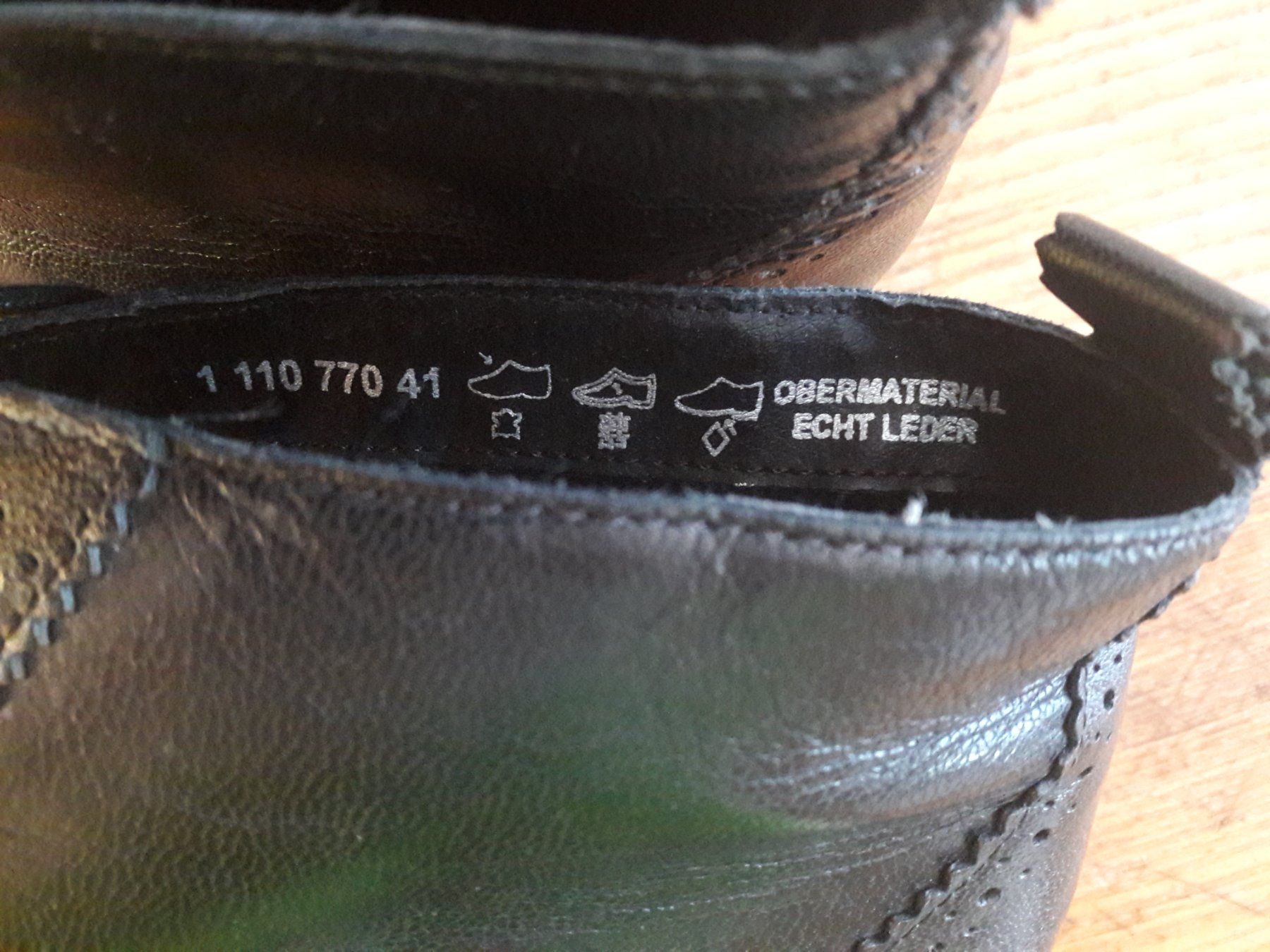 Scarpe da donna: Schuhe - Schnürschuhe - Leder - Schwarz - 41 – Usato da Luzern venduto da miocarobabbonetoscan 5