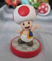 TOAD AMIIBO FIGURINE NINTENDO COLLECTION FIGURE MARIO