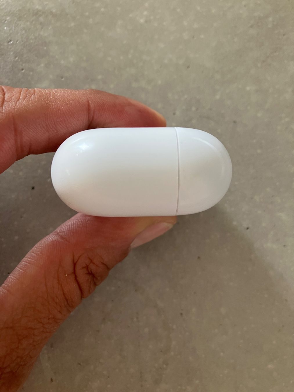 Apple Casques audio: APPLE AIRPODS PRO 2 Case – D'occasion à Lausanne par mr.v 8