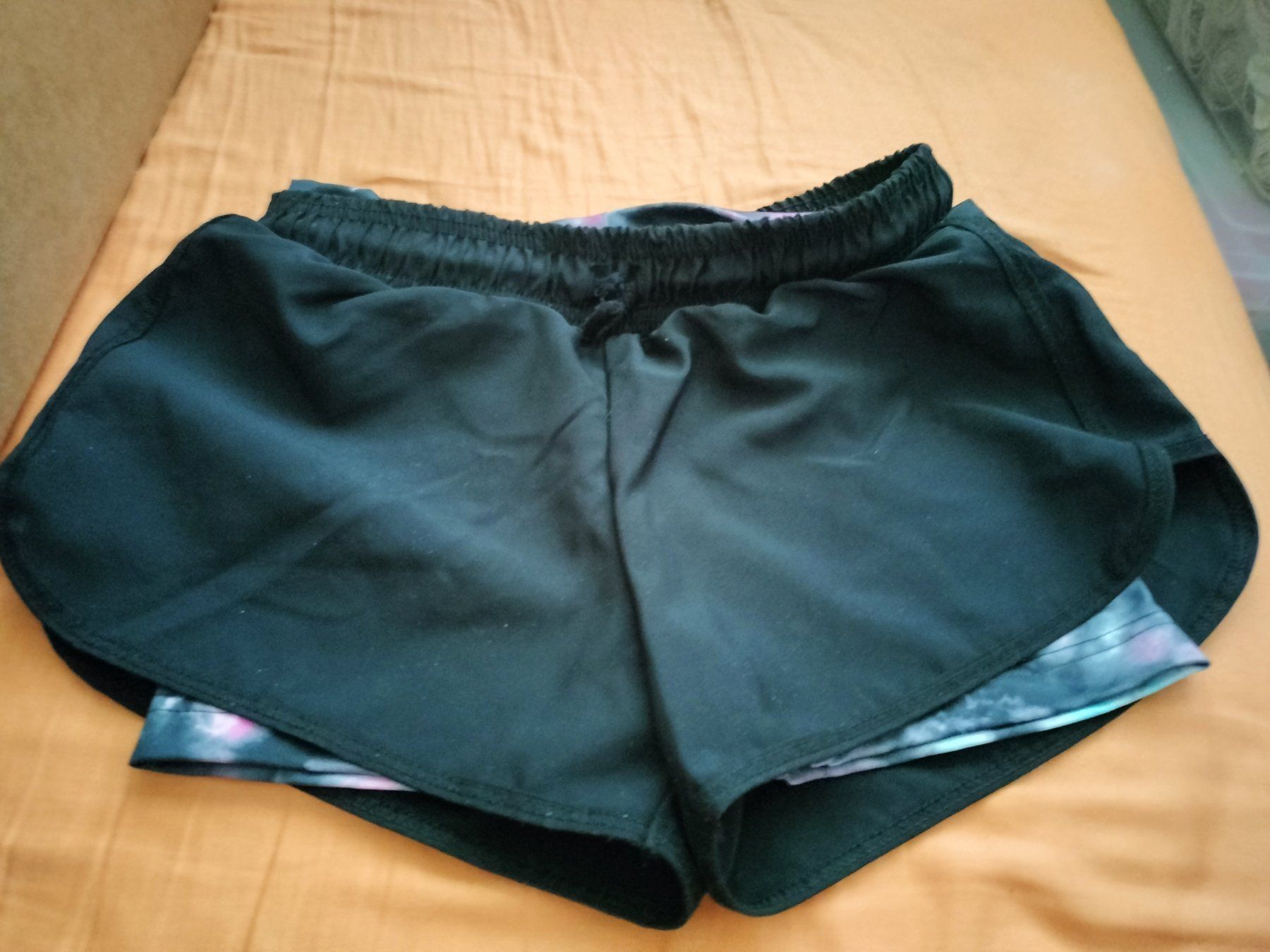 Hosen: Shorts. Gr. 128 – Gebraucht aus Heimberg von Rockenrol