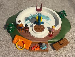 PLAYMOBIL Family Fun 9422 Swimmingpool mit Pump-Dusche