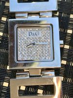 Montre Dolce Gabbana avec pavage de pierres