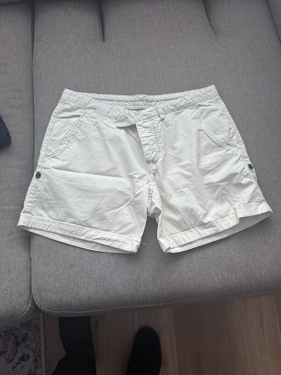 Peak Performance Pantaloni: Shorts PeakPerformance Gr.30 – Usato da Mels venduto da ricoshop