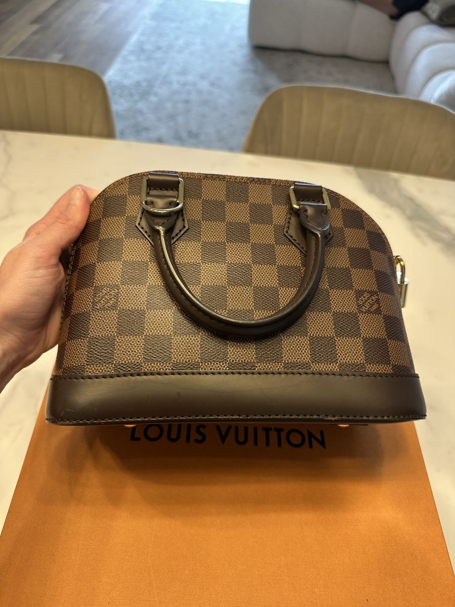 Louis Vuitton Borse da donna: Alma BB Louis Vuitton – Usato da Buchrain venduto da Franciscacsousa 7