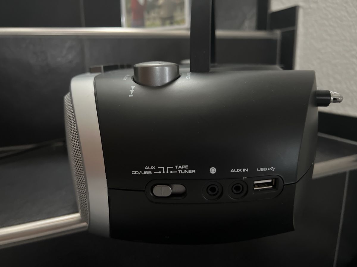 Durabase Lecteur media portable: Durabase, CD, Radio, MP3 – D'occasion à Bonaduz par Malves10 3