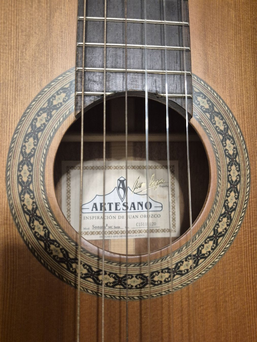 Instruments de musique: Gitarre Artesano – D'occasion à Ibach par OnishaT 1